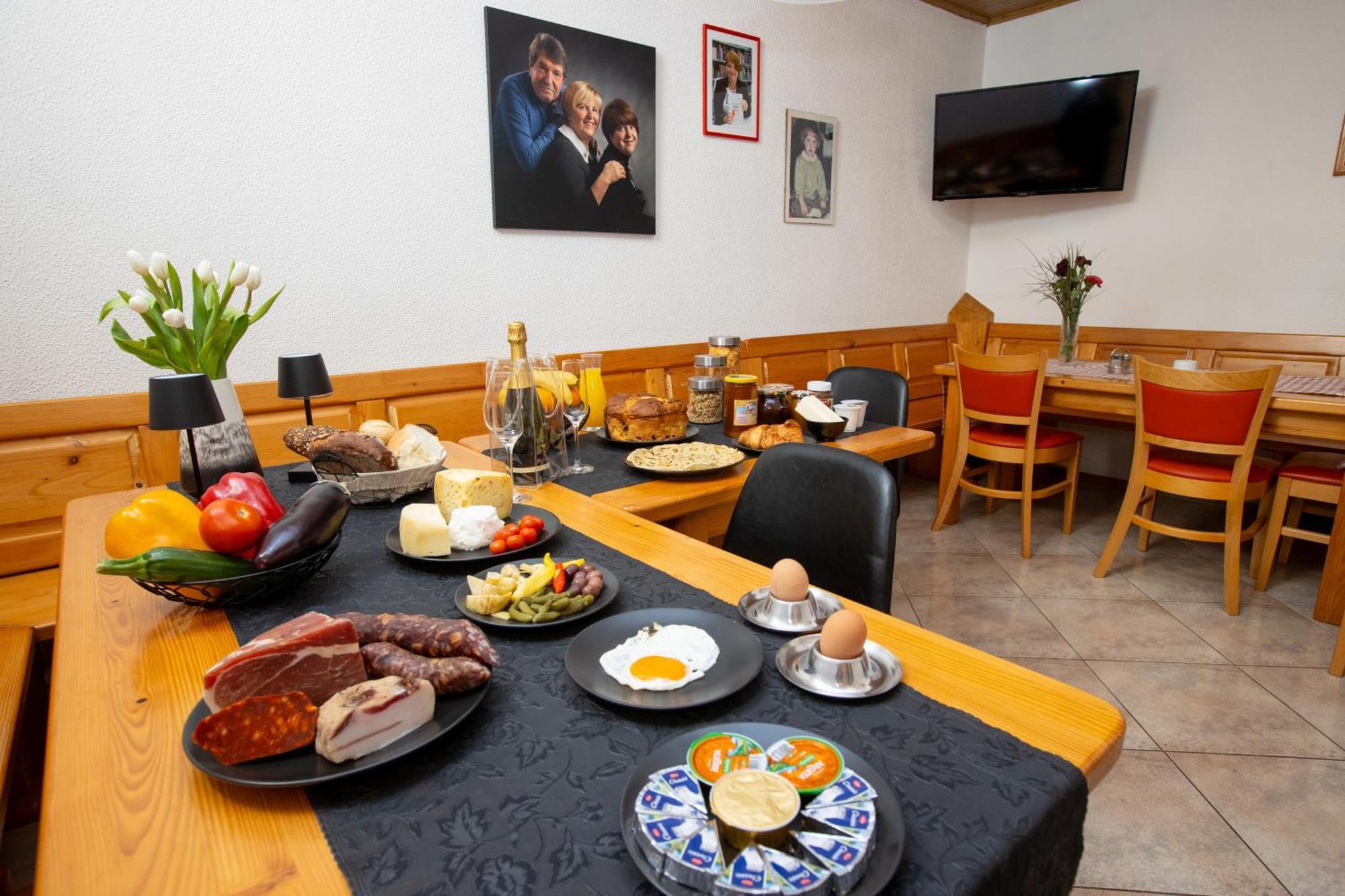 Guesthouse Sanabor Postojna Dış mekan fotoğraf