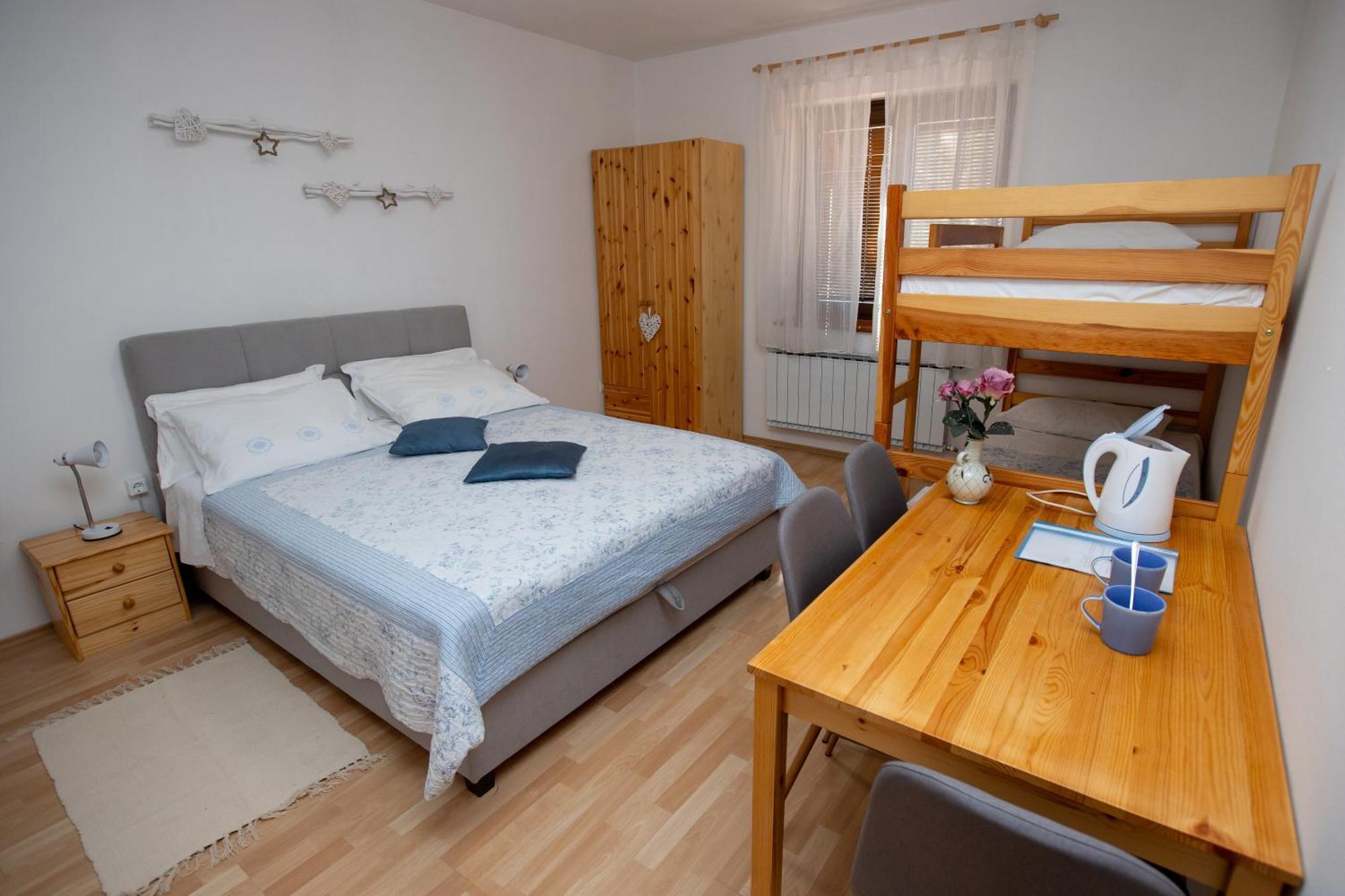 Guesthouse Sanabor Postojna Dış mekan fotoğraf