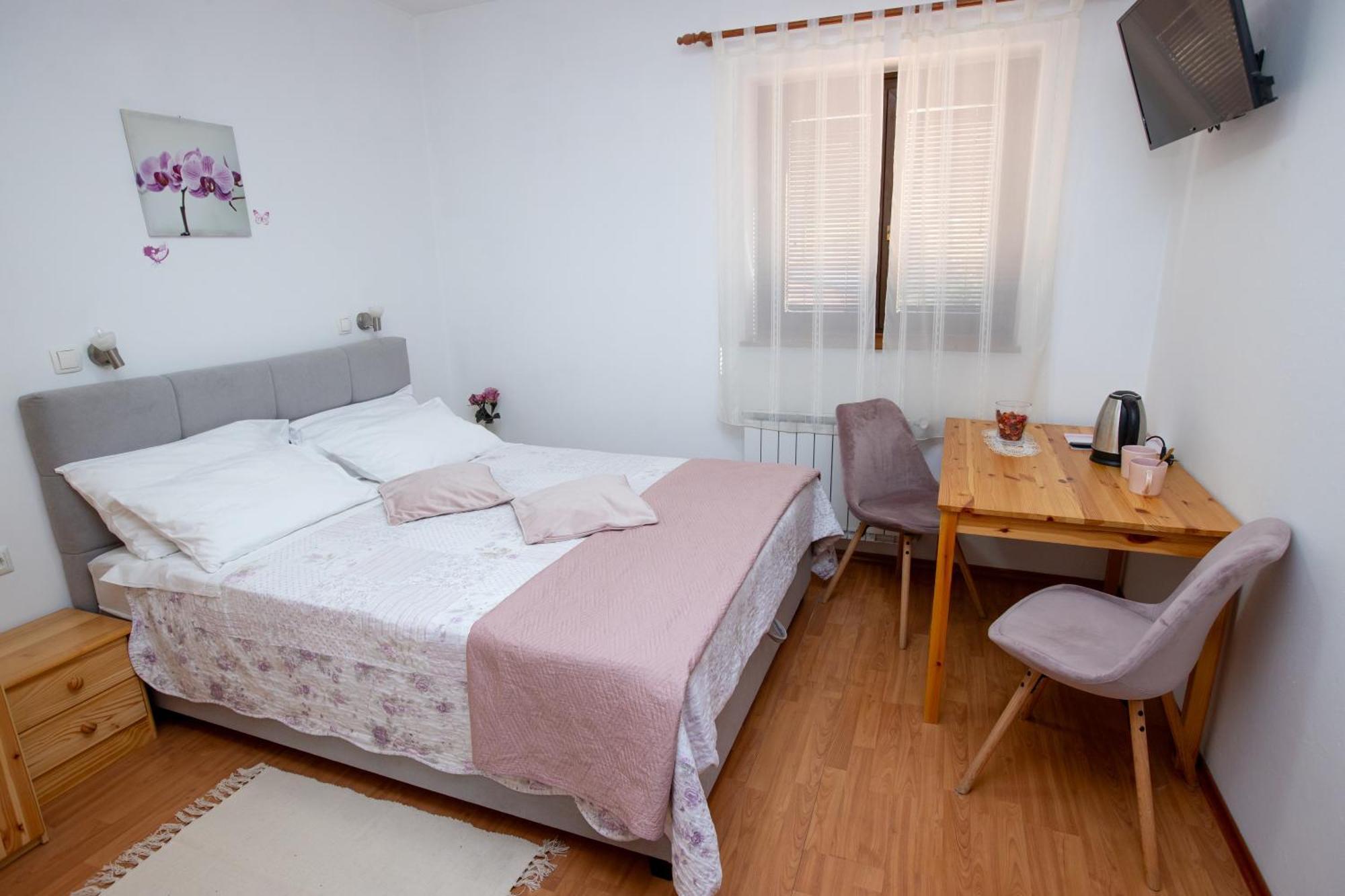 Guesthouse Sanabor Postojna Dış mekan fotoğraf